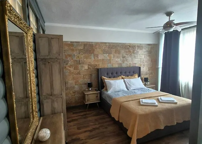 Moodsolutionsskg Salonic